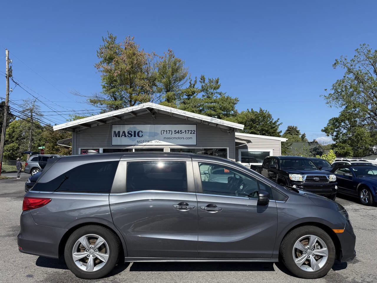 Used 2018 Honda Odyssey EX-L image 3