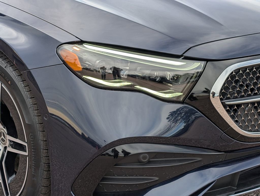 New 2026 Mercedes-Benz E 450 4MATIC Sedan image 8