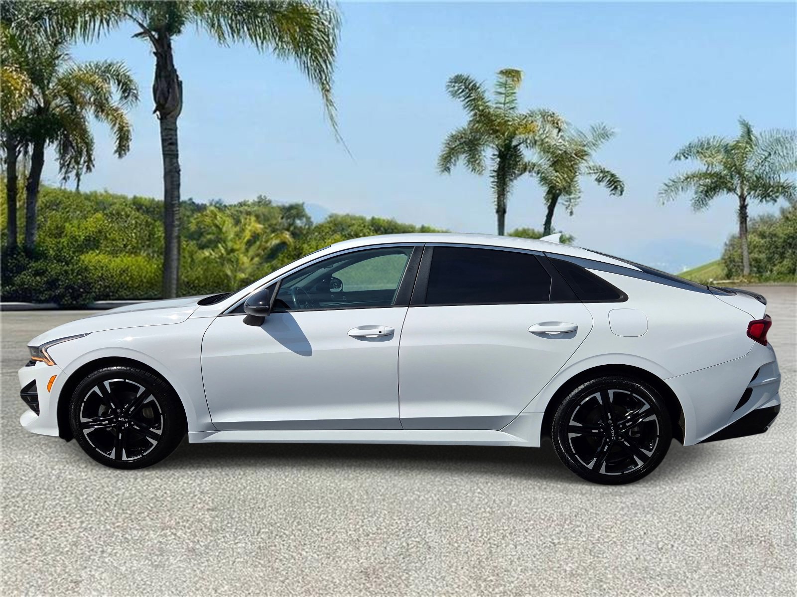 Used 2023 Kia K5 GT-Line FWD image 2