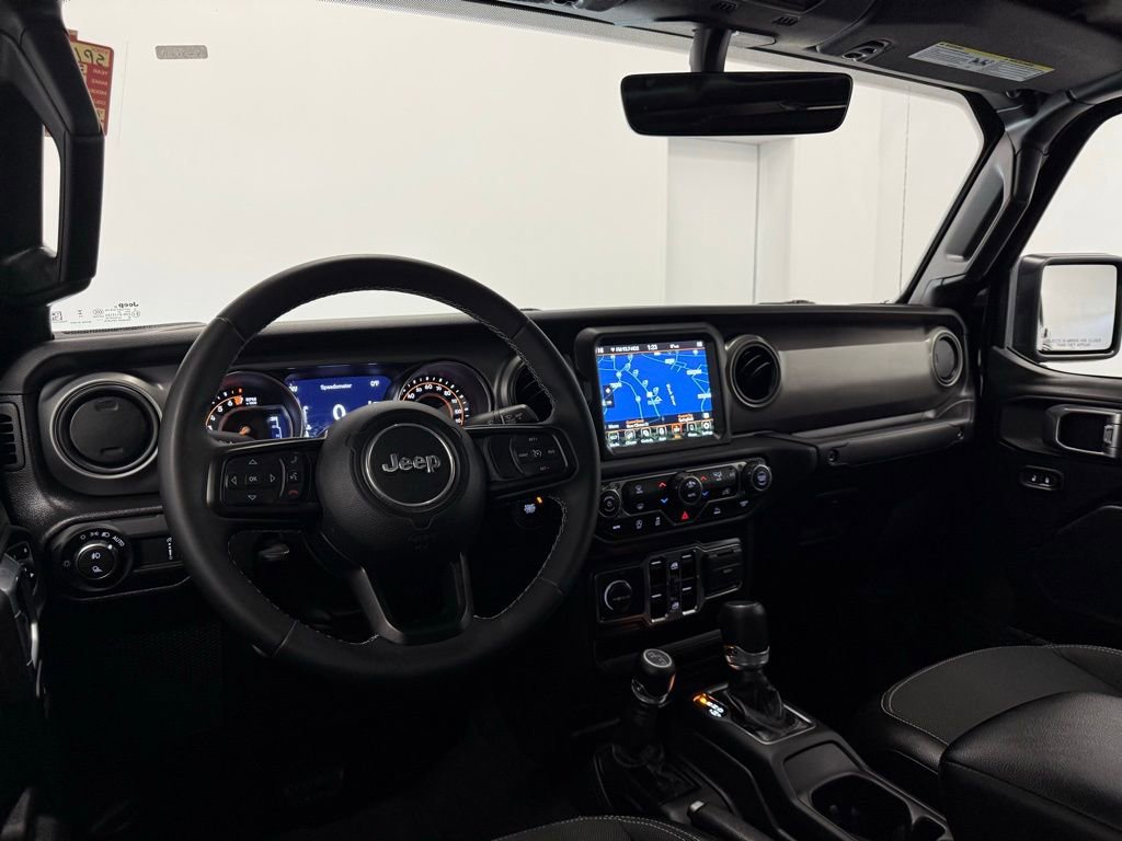 Used 2023 Jeep Gladiator Sport S image 23