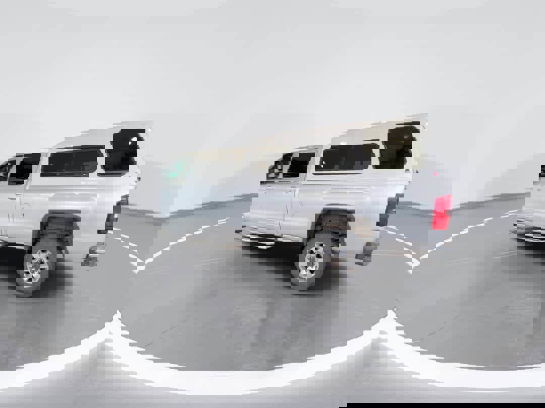 Used 2017 GMC Sierra 3500 SLE w/ SLE Fleet Preferred Package image 6