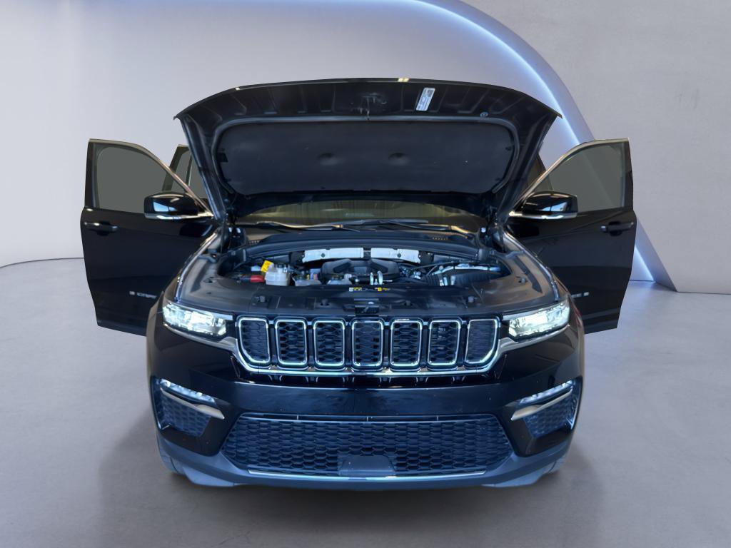 Used 2024 Jeep Grand Cherokee Limited 4xe AWD/4WD image 10