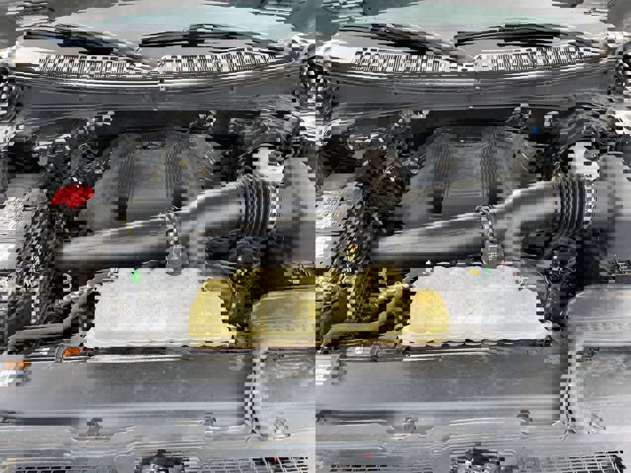 Used 2019 Ford Expedition XLT image 34