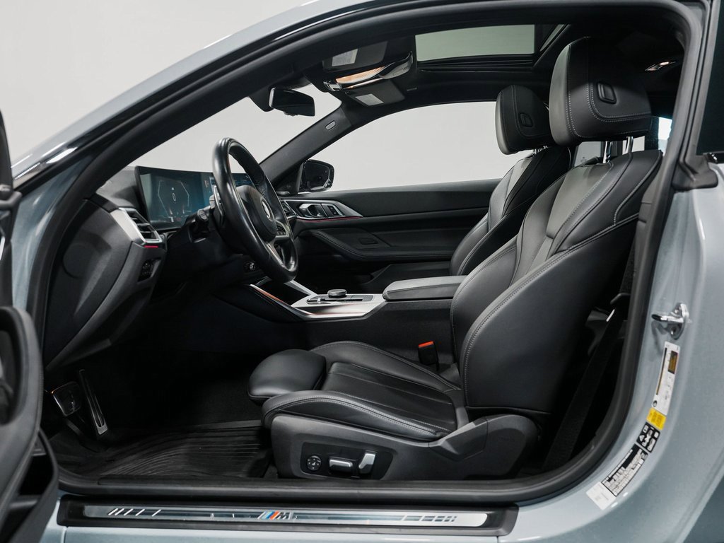 Used 2024 BMW 440i xDrive Coupe w/ Premium Package image 29
