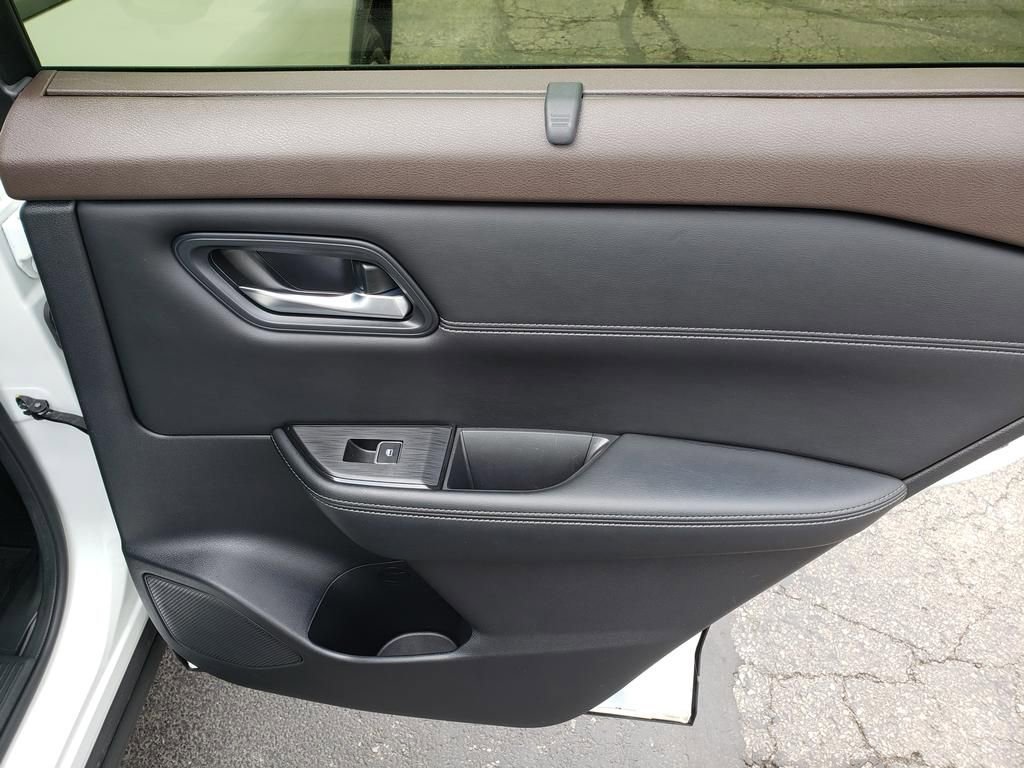 Certified 2023 Nissan Rogue SL w/ SL Premium Package image 23