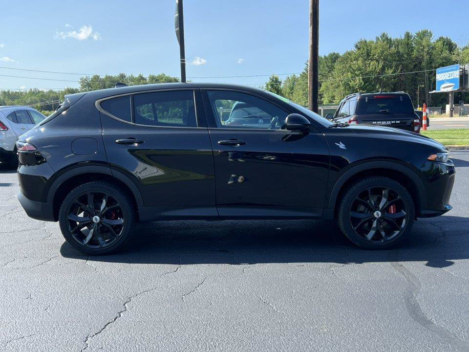 Used 2024 Dodge Hornet GT w/ Track Pack AWD/4WD image 11
