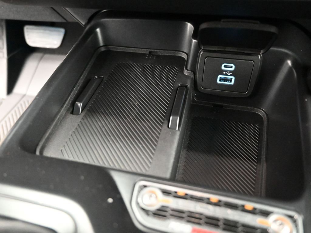 New 2025 Ford Bronco Raptor w/ Interior Carbon Fiber Pack image 15