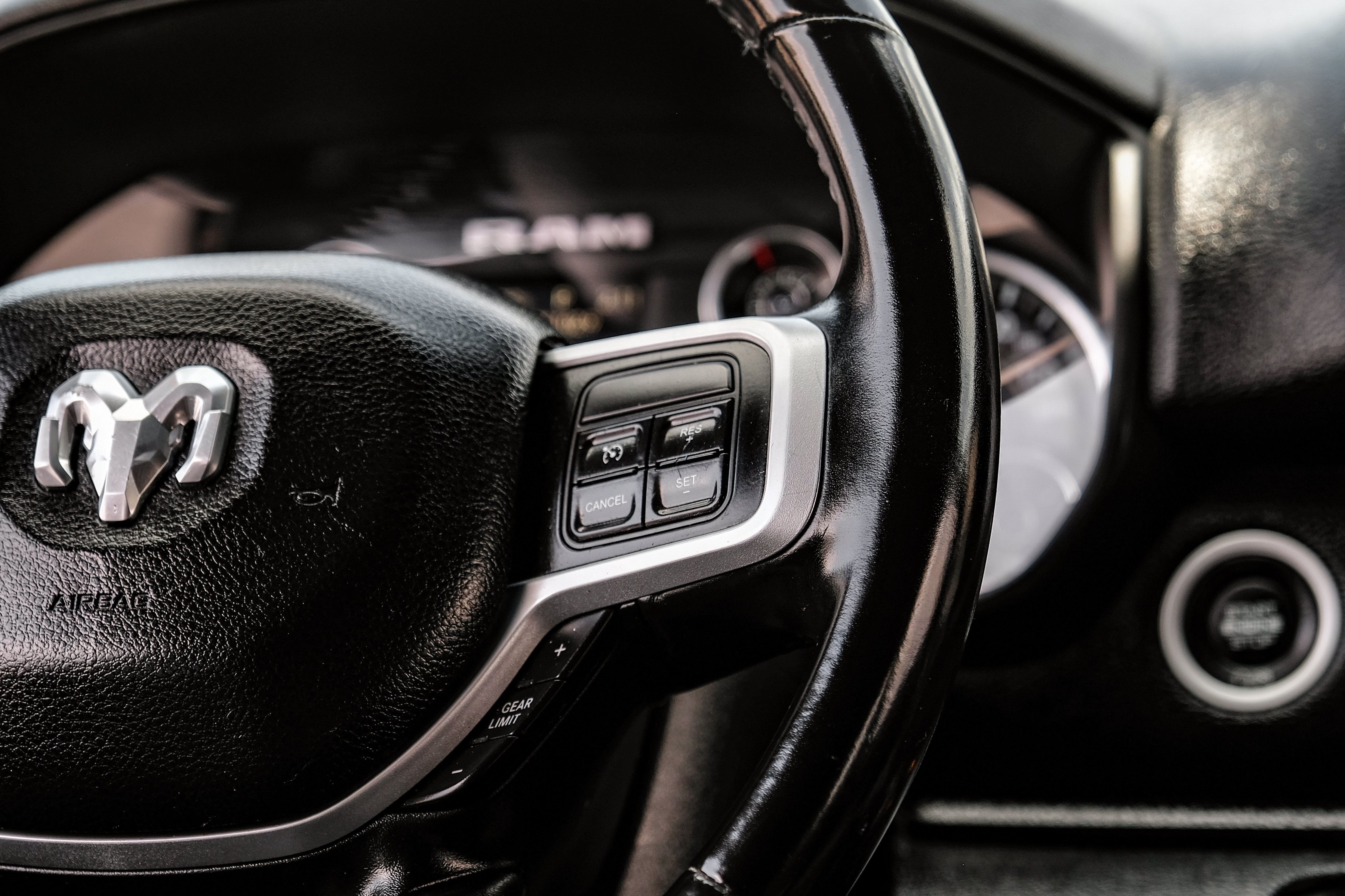 Used 2020 RAM 2500 Lone Star w/ Night Edition AWD/4WD image 15