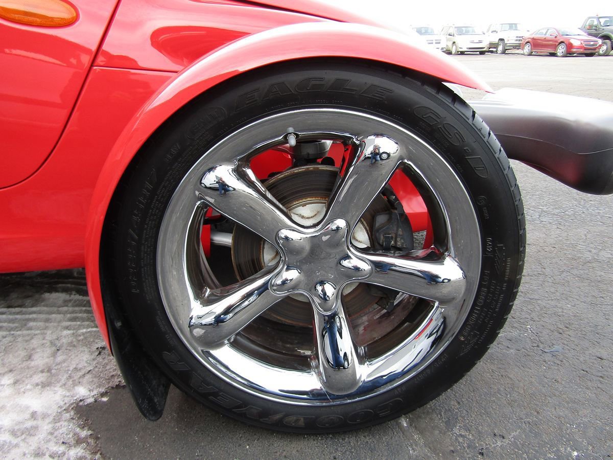 Used 1999 Plymouth Prowler image 21