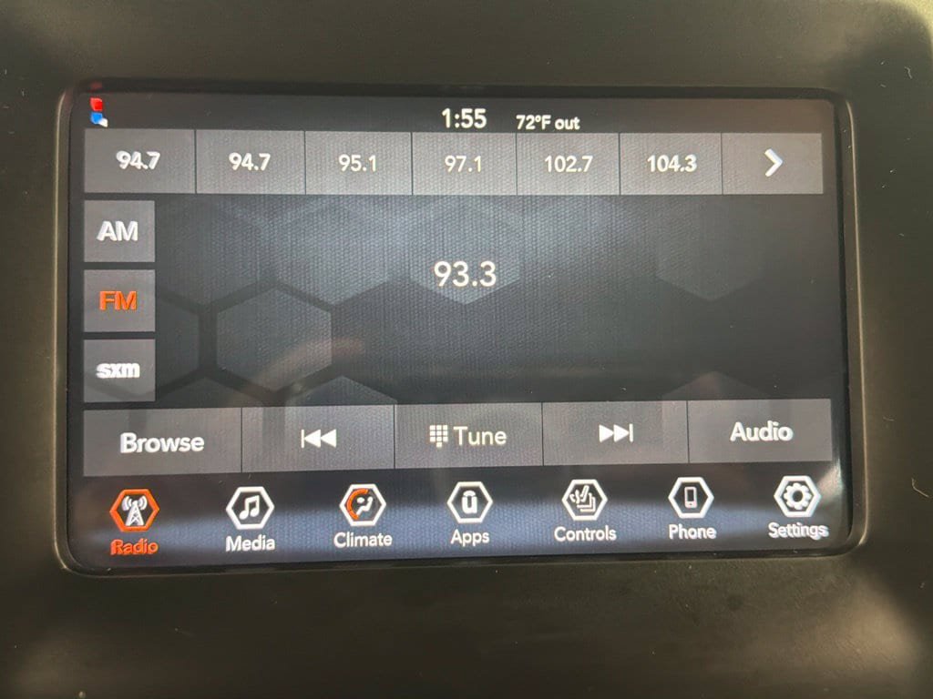 Used 2020 Jeep Cherokee Latitude Lux w/ Quick Order Package 26H Lux FWD image 32