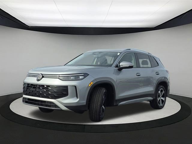 New 2026 Volkswagen Tiguan SE image 3