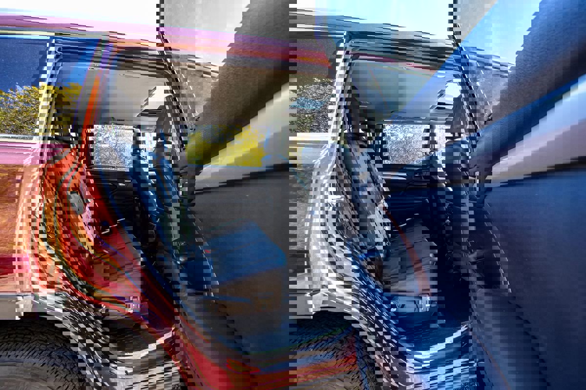 Used 2015 Toyota Highlander XLE image 22