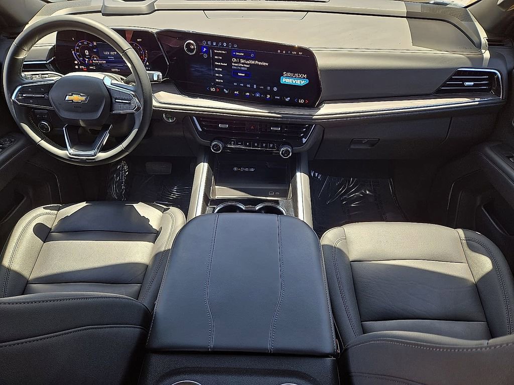 Used 2025 Chevrolet Tahoe LT AWD/4WD image 17