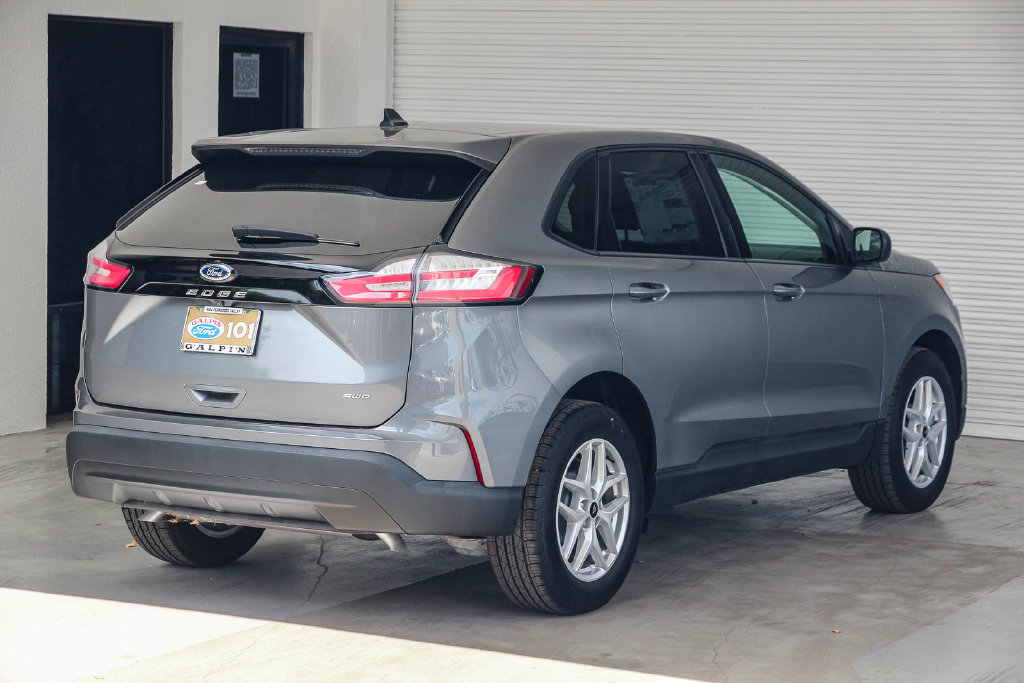 New 2024 Ford Edge SE AWD/4WD image 4