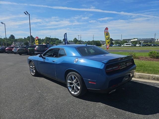 Used 2021 Dodge Challenger SXT w/ Plus Package RWD image 2