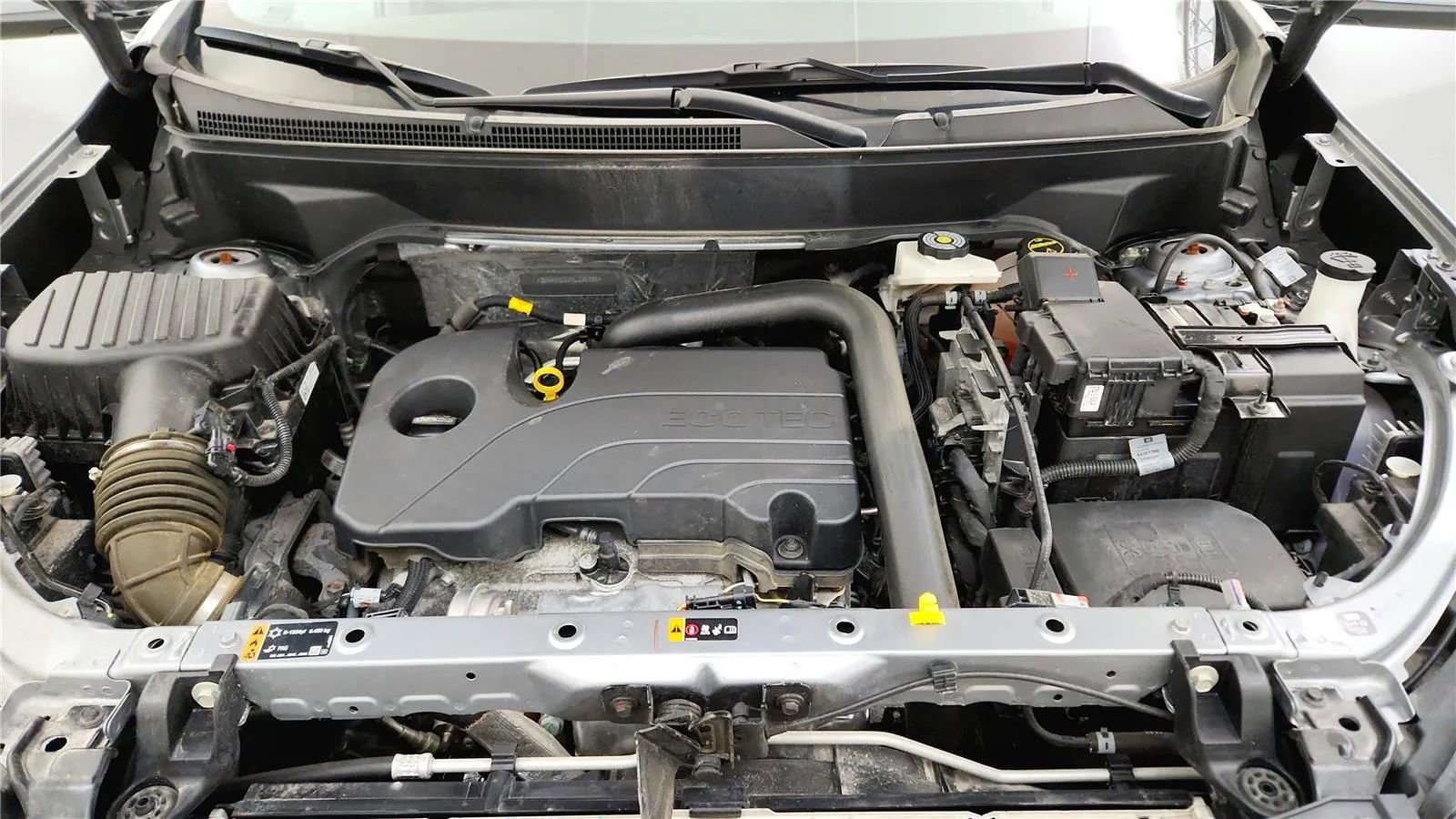 Used 2024 Chevrolet Equinox LT w/ LPO, Floor Liner Package image 20