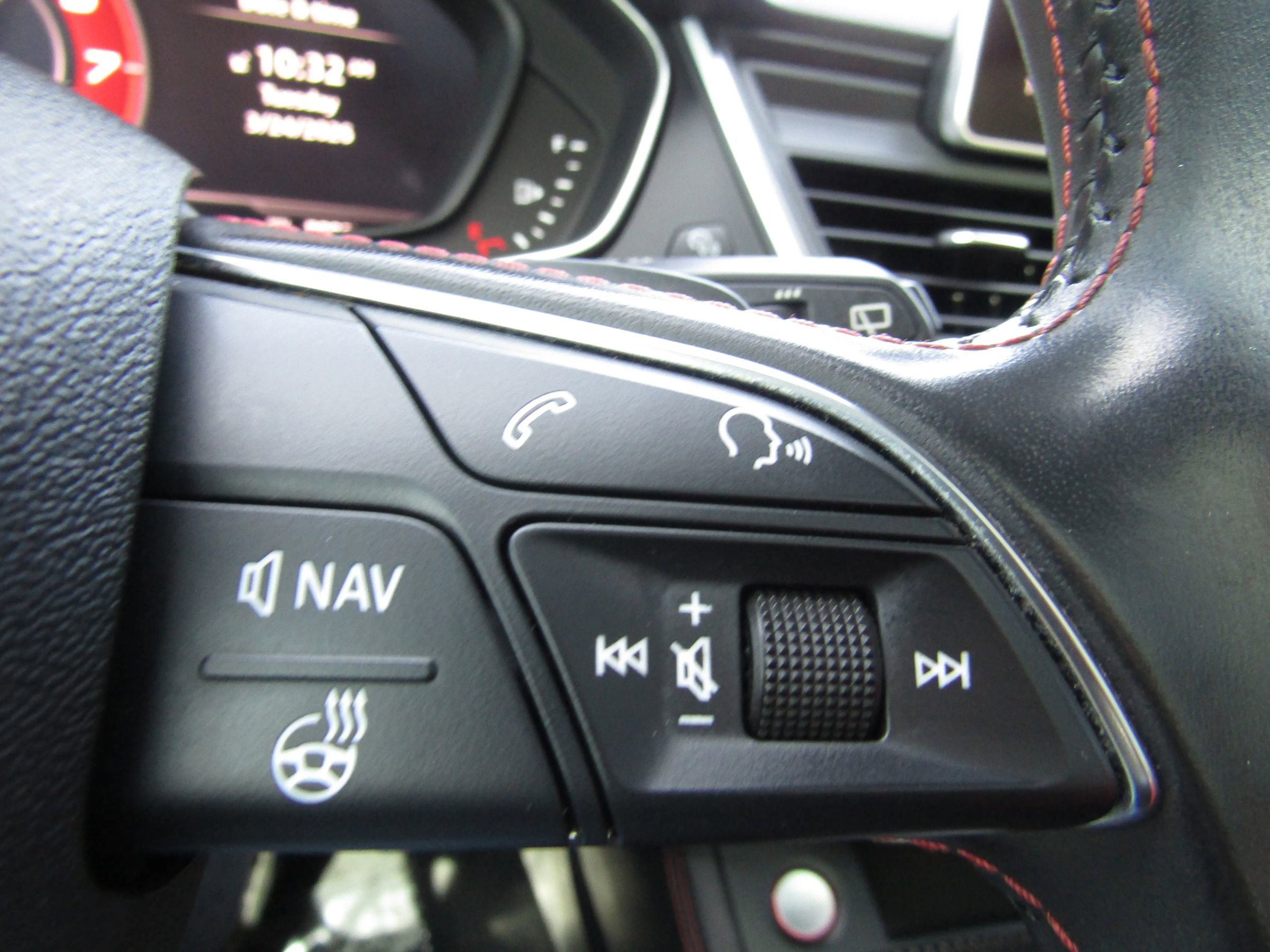 Used 2018 Audi SQ5 Premium Plus w/ S Sport Package image 37