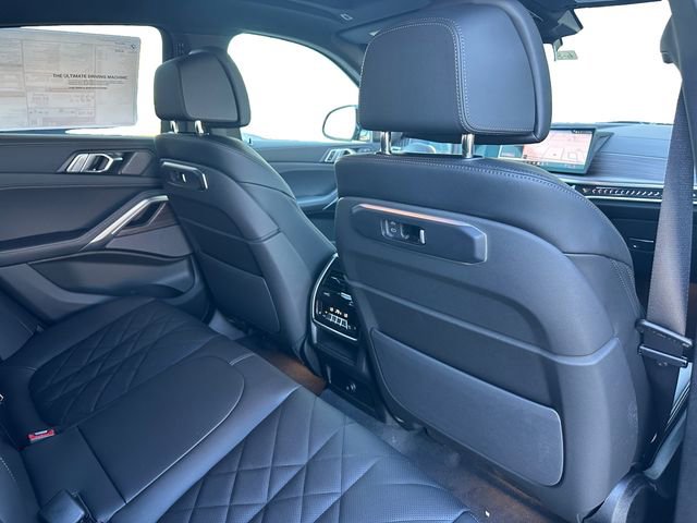 New 2026 BMW X6 xDrive40i image 23