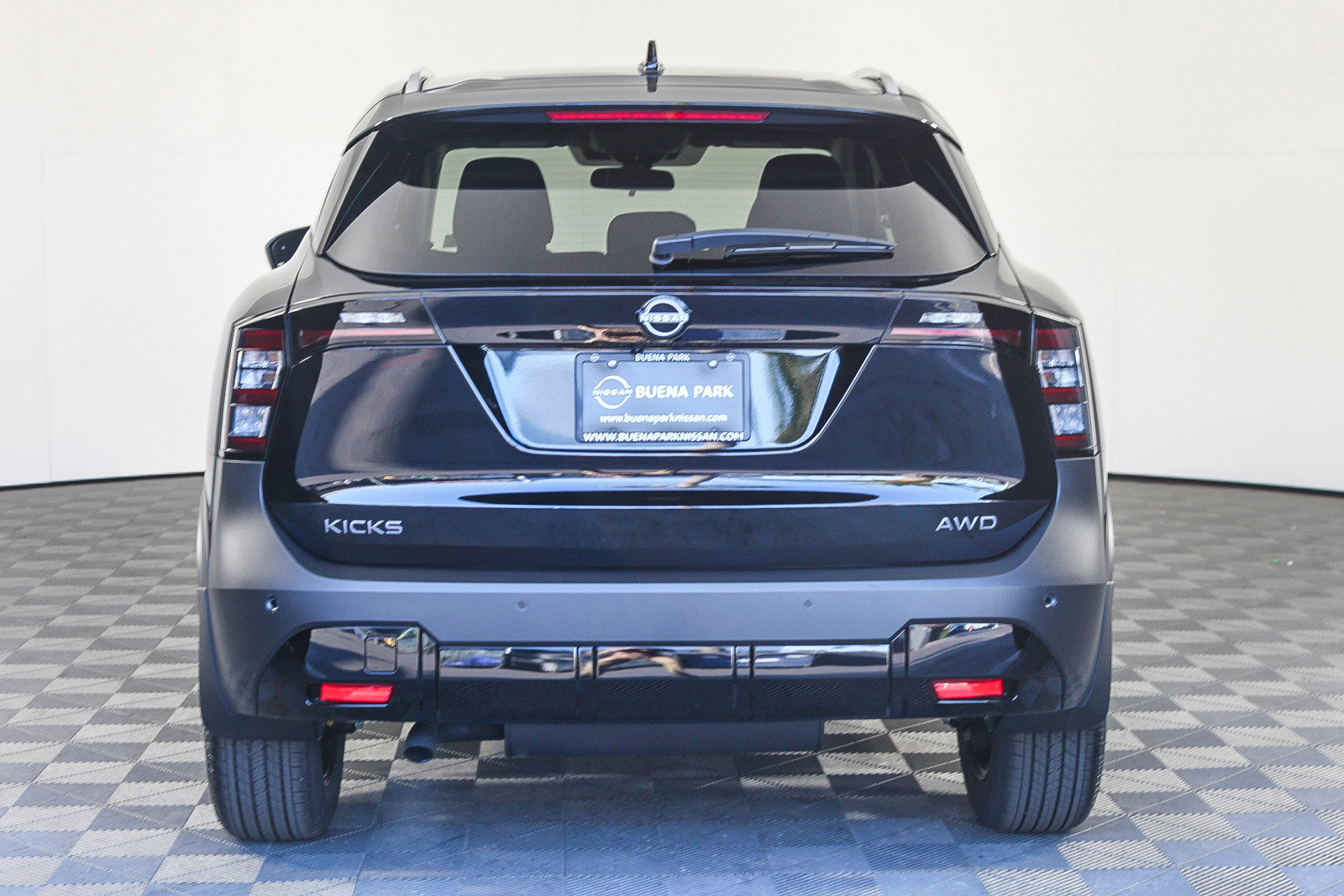 New 2026 Nissan Kicks SV w/ SV Premium Package AWD/4WD image 7