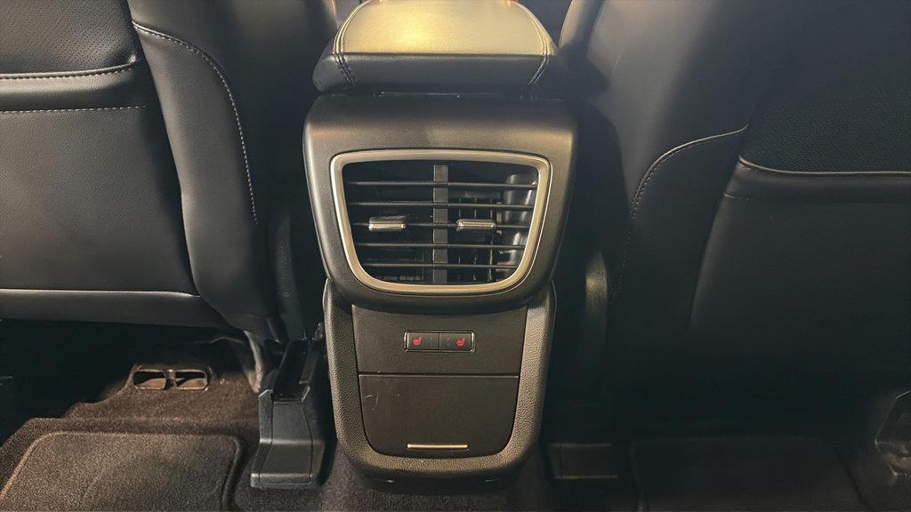 Used 2016 Lincoln MKX Reserve w/ Climate Package AWD/4WD image 27