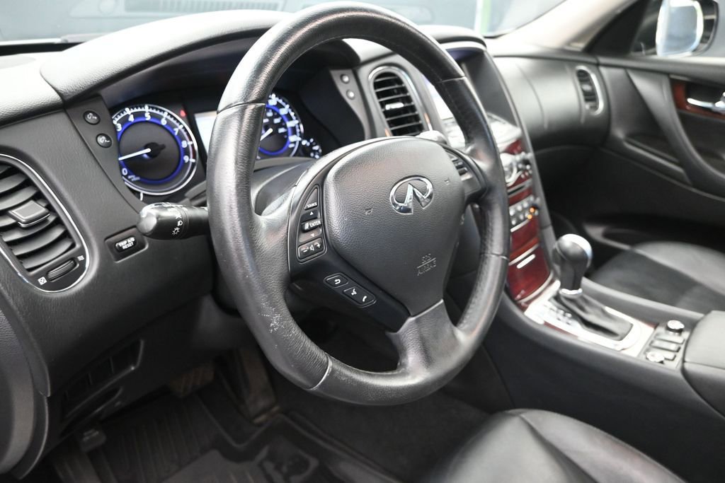 Used 2017 INFINITI QX50 AWD w/ Premium Plus Package image 12