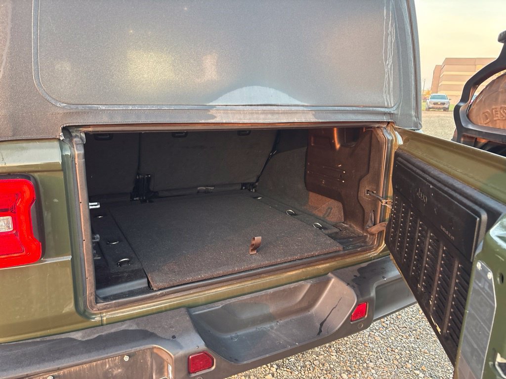 Used 2021 Jeep Wrangler Unlimited Sport AWD/4WD image 9