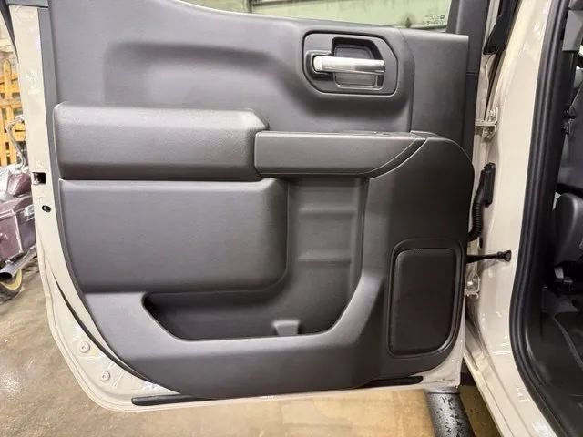 New 2026 Chevrolet Silverado 1500 Custom w/ Turbomax Blackout Package AWD/4WD image 20