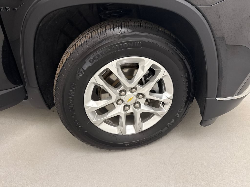 Used 2019 Chevrolet Traverse LT w/ LPO, Floor Liner Package AWD/4WD image 25