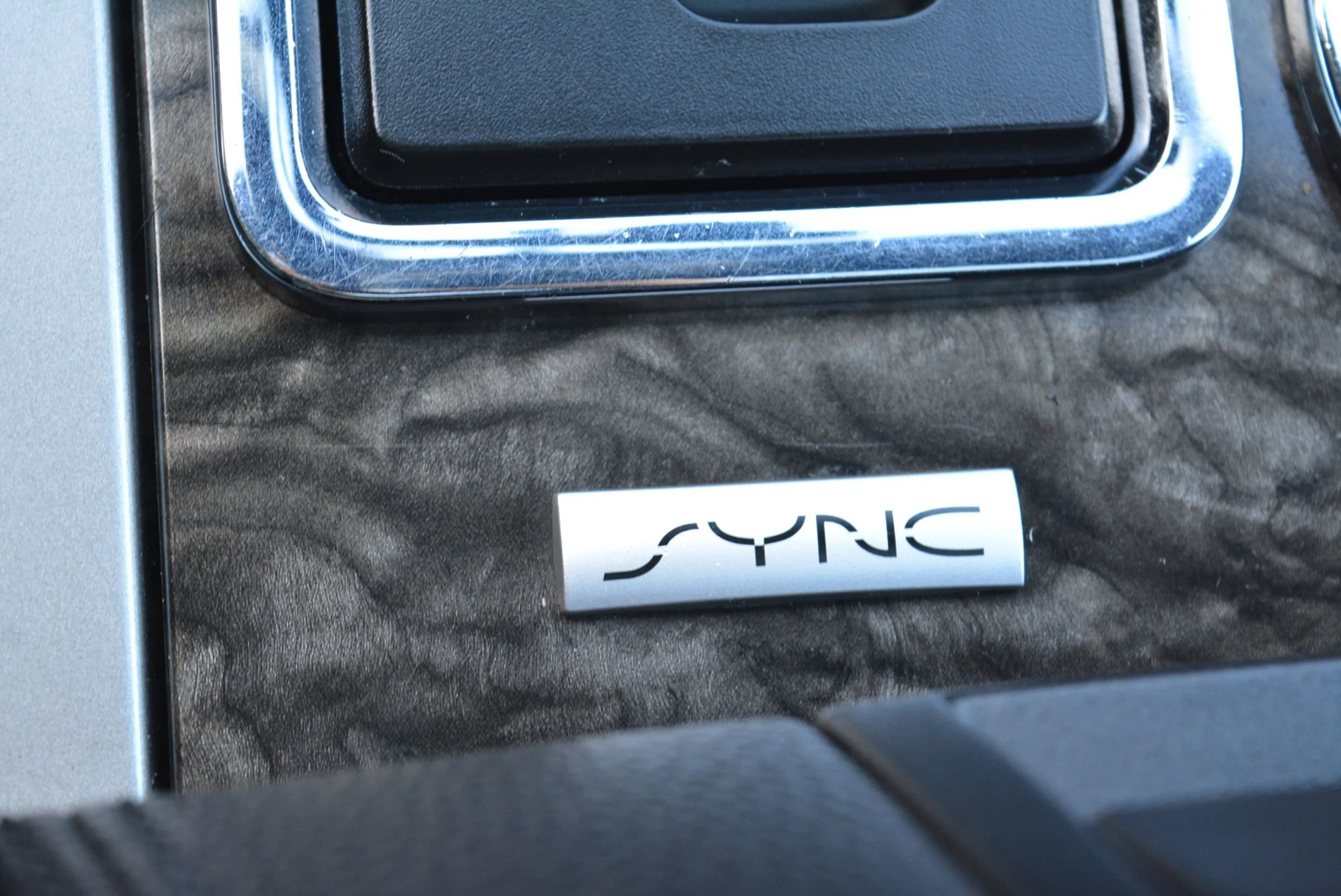 Used 2016 Ford Expedition Limited image 30