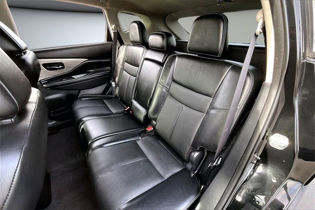 Certified 2017 Nissan Murano Platinum w/ Platinum Technology Package image 22