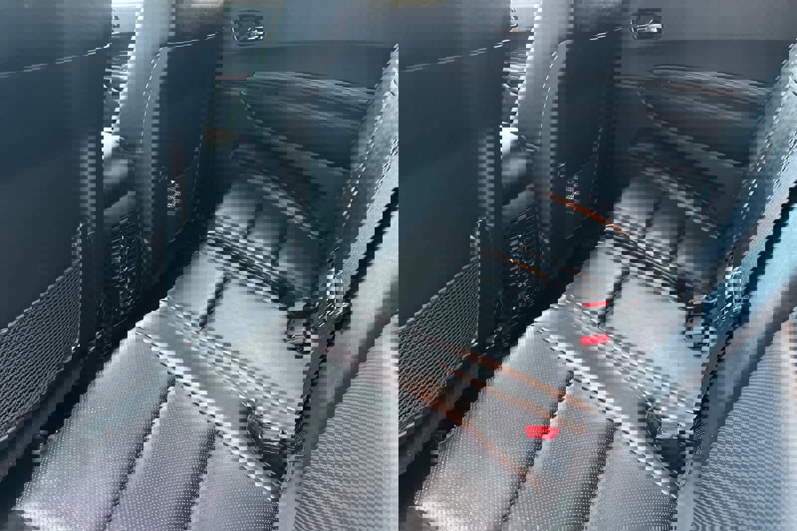 Used 2025 Dodge Durango R/T image 4