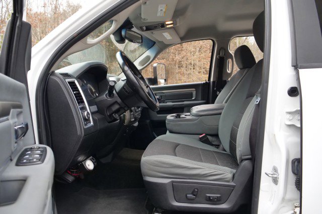 Used 2014 RAM 3500 Big Horn image 20