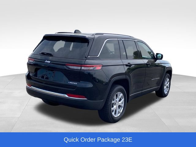 Used 2023 Jeep Grand Cherokee Limited AWD/4WD image 3