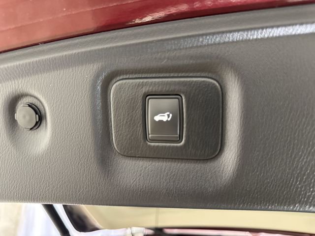 Used 2020 INFINITI QX60 Luxe w/ Essential Package FWD image 28