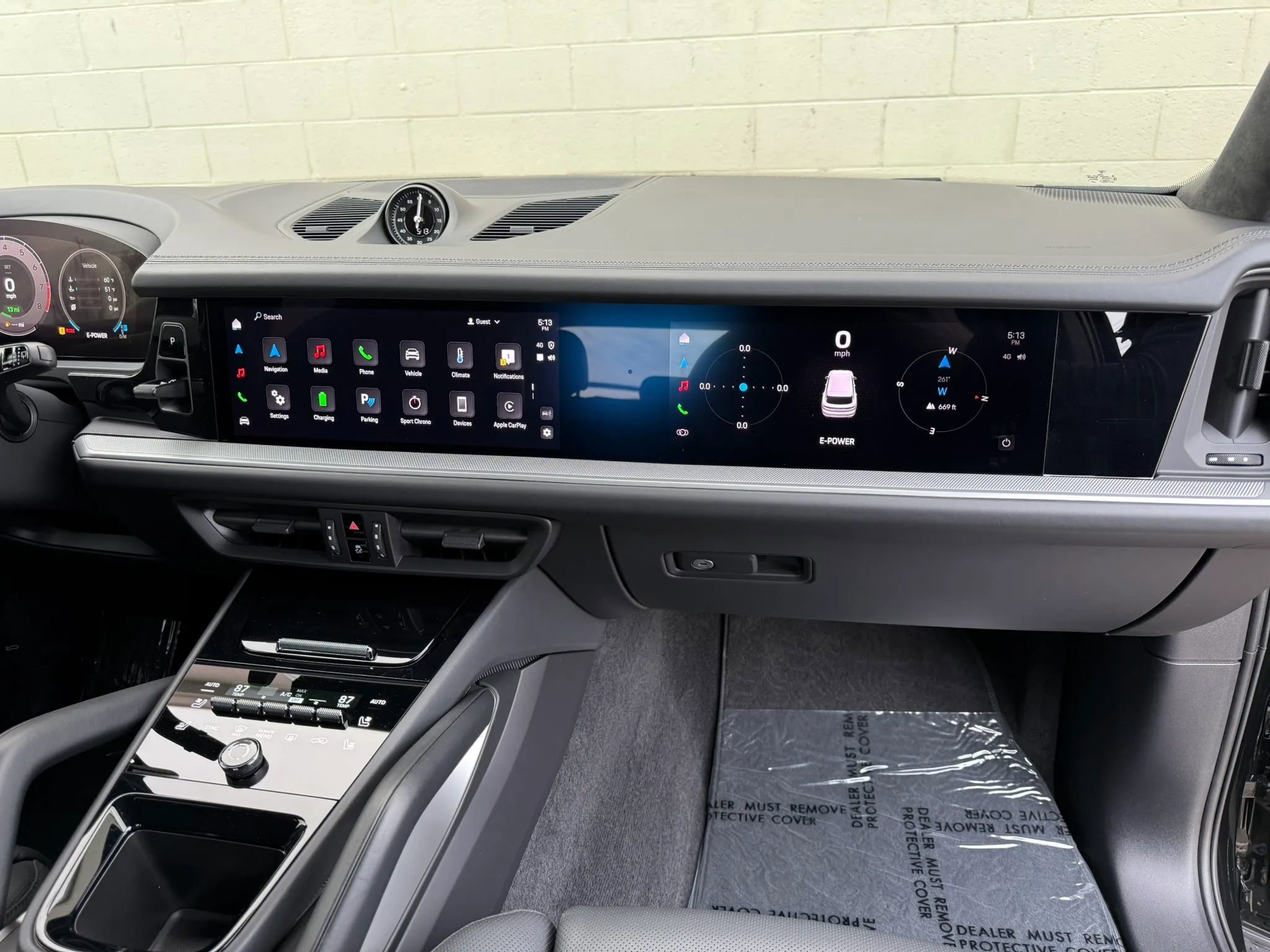 Used 2024 Porsche Cayenne Turbo image 53