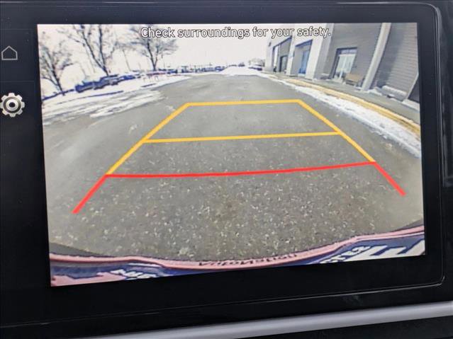 Used 2022 Hyundai Venue Limited image 15