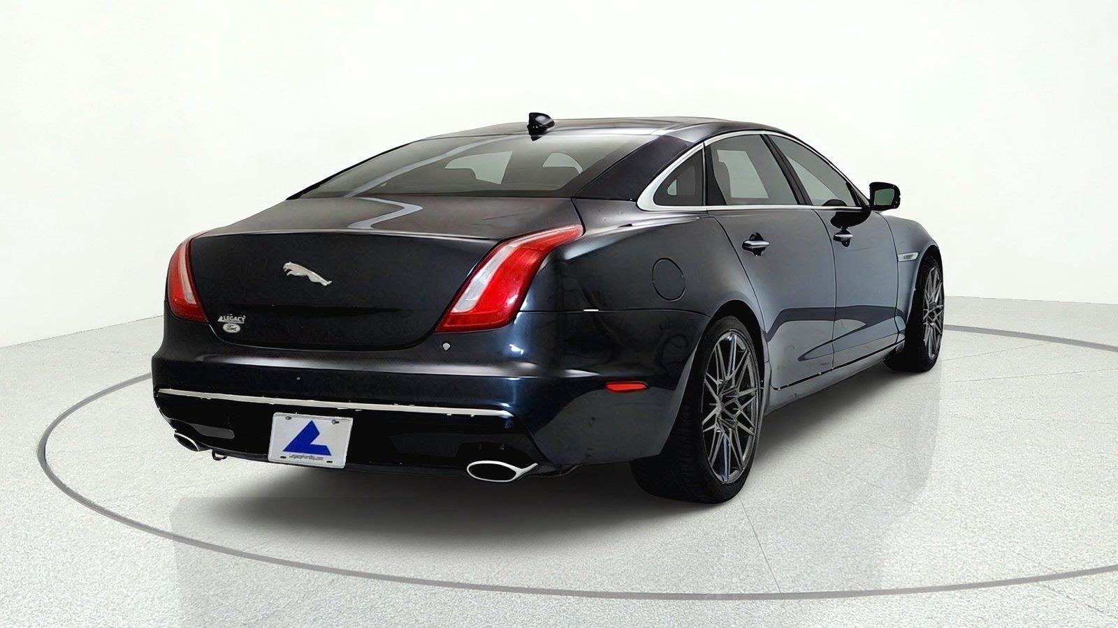 Used 2016 Jaguar XJ L Portfolio AWD/4WD image 6