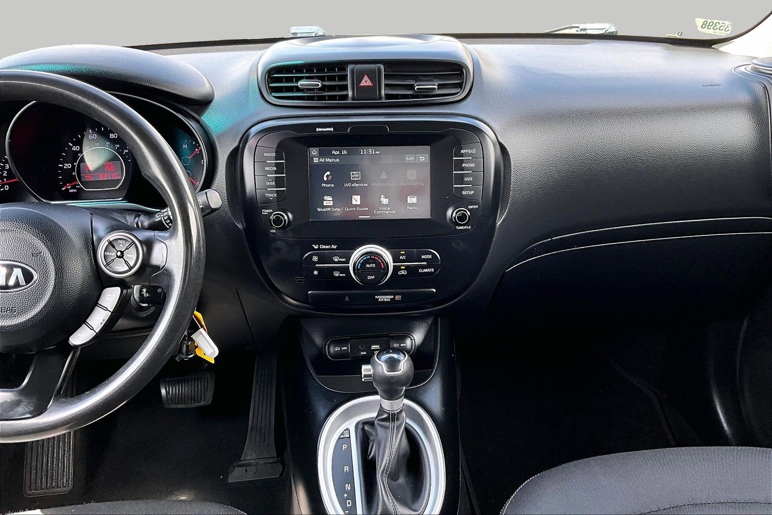 Used 2019 Kia Soul + FWD image 4