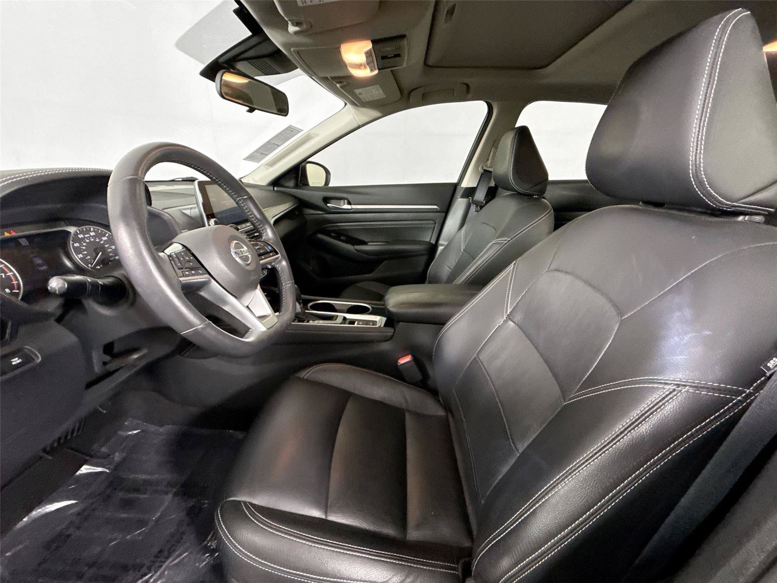 Used 2022 Nissan Altima 2.5 SL FWD image 3