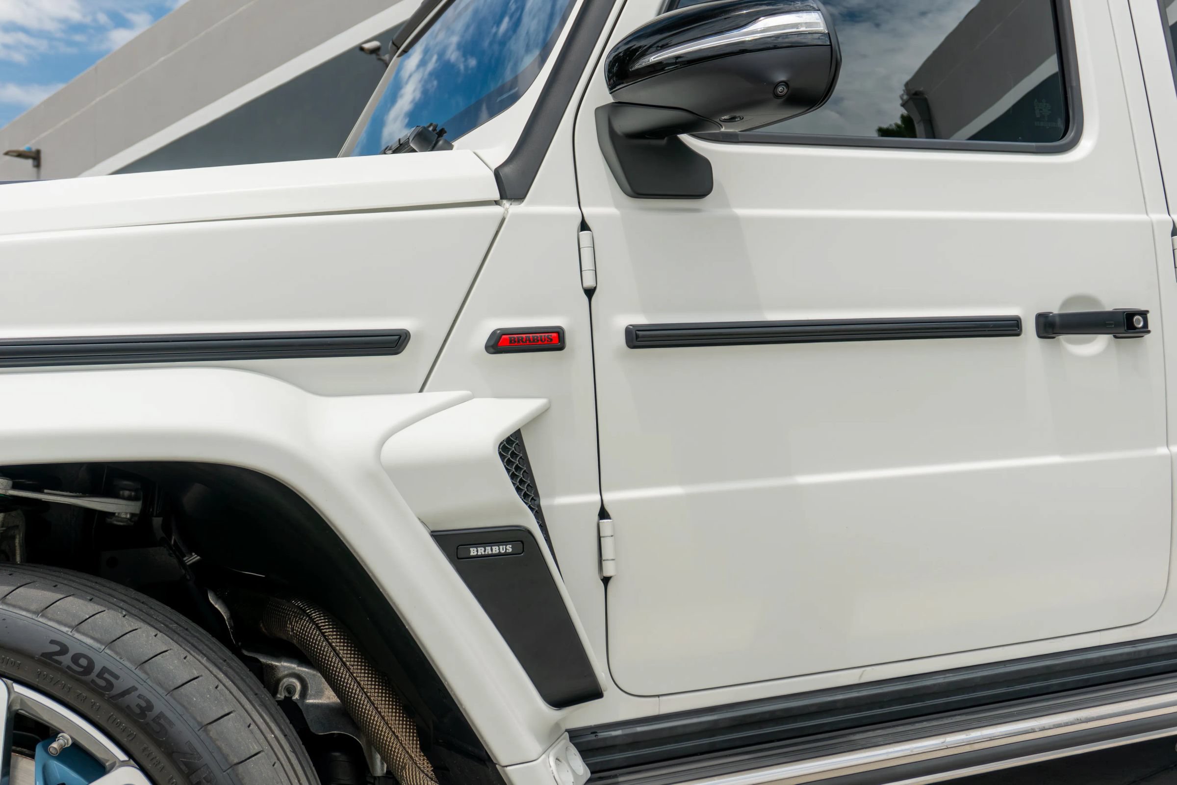 Used 2025 Mercedes-Benz G 63 AMG 4MATIC image 29