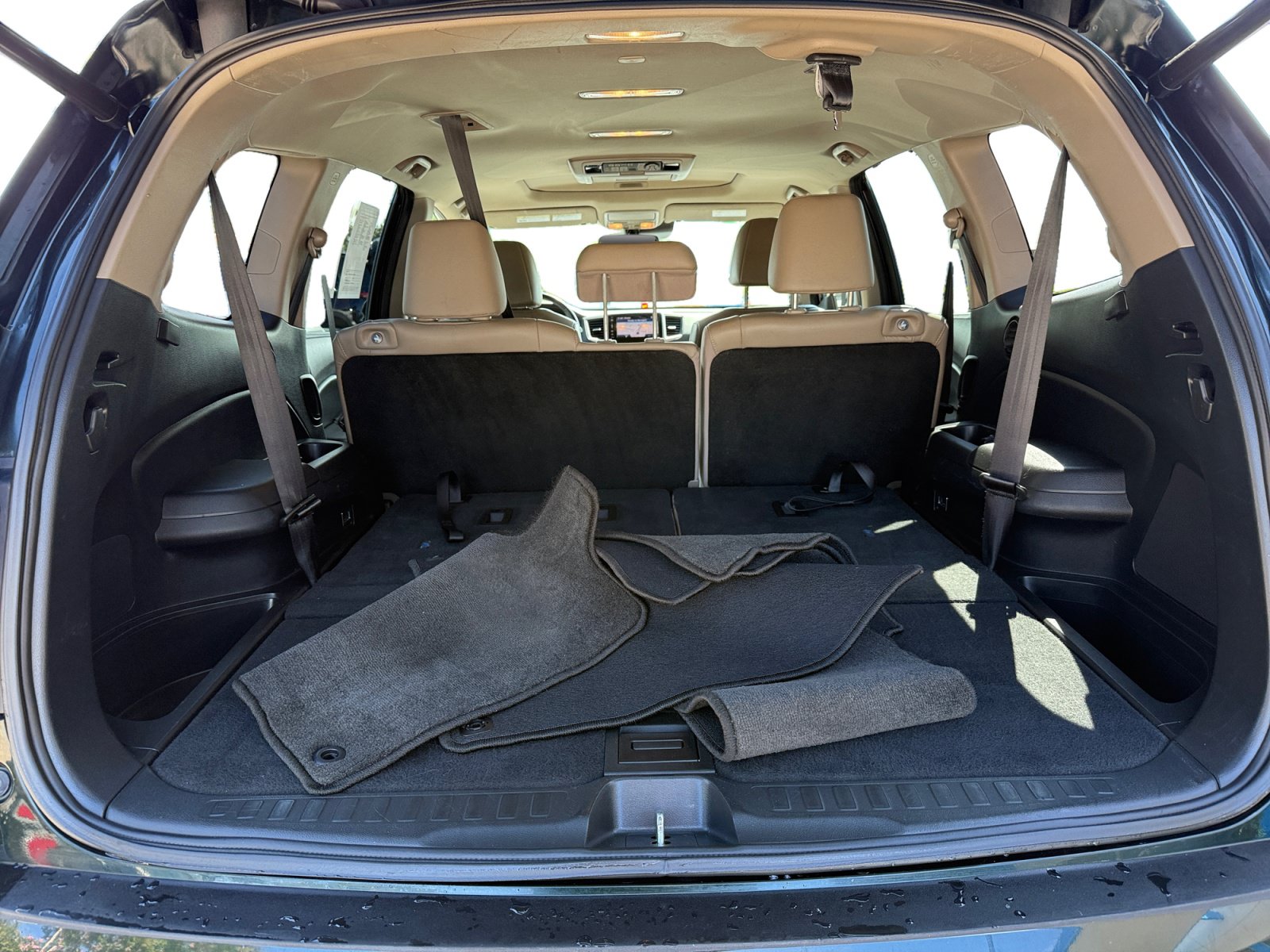Used 2016 Honda Pilot Touring image 17