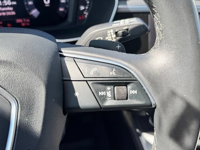 Certified 2022 Audi Q3 2.0T Premium Plus w/ Premium Plus Package AWD/4WD image 32