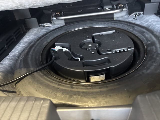 Used 2023 Nissan Rogue SV AWD/4WD image 11