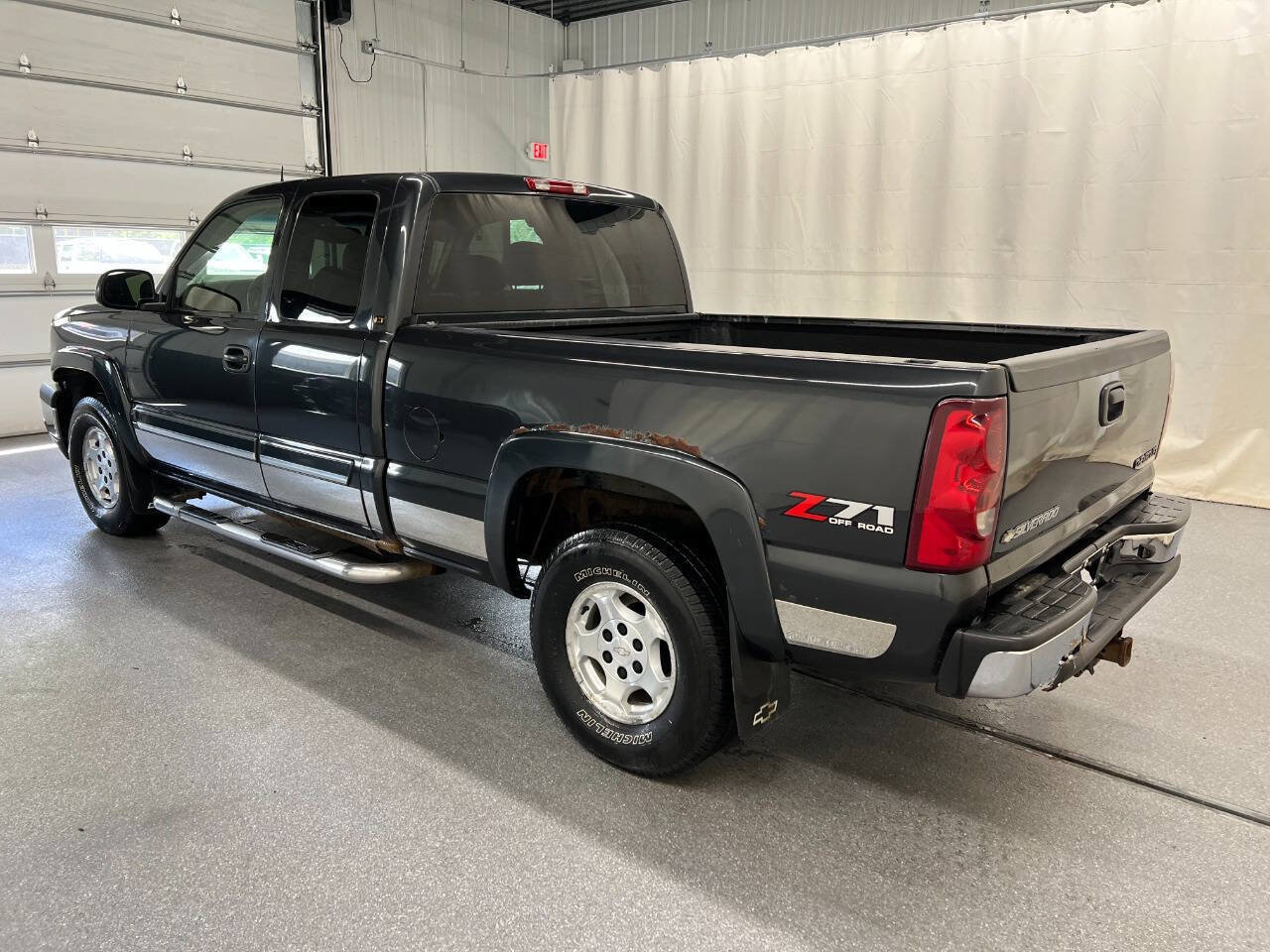 Used 2003 Chevrolet Silverado 1500 LT w/ Off-Road Package AWD/4WD image 6