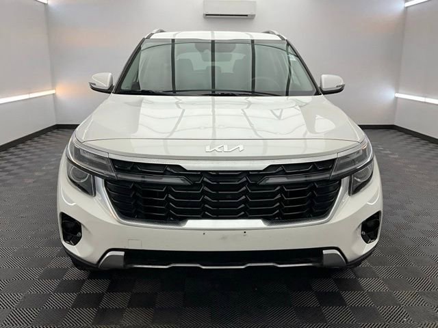 Used 2025 Kia Seltos S image 2