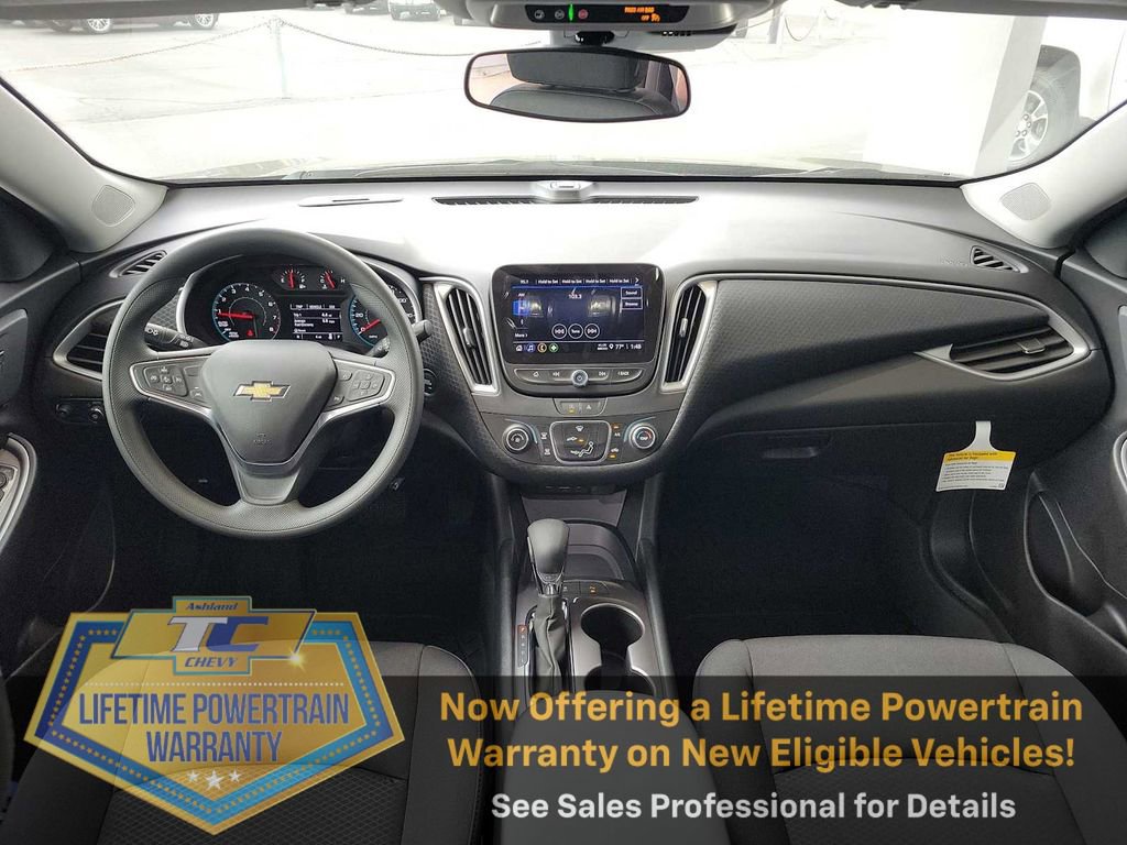 New 2025 Chevrolet Malibu LS image 19