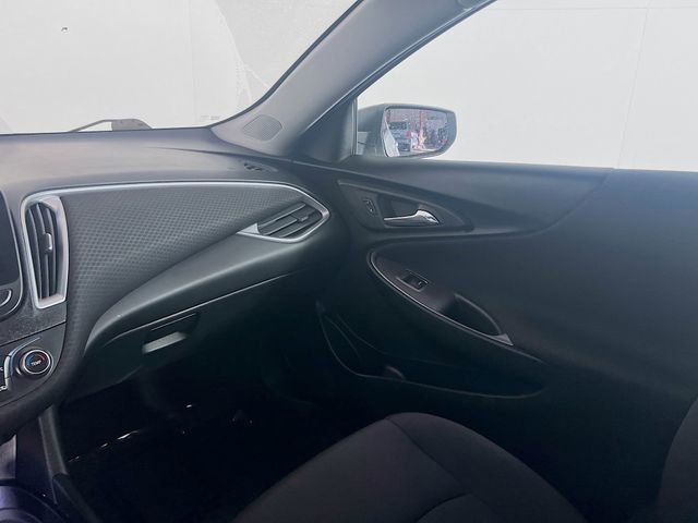 Used 2020 Chevrolet Malibu LS image 20