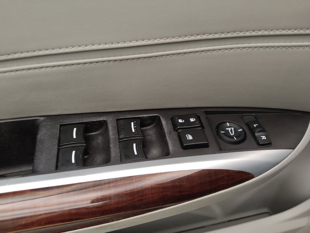 Used 2015 Acura TLX w/ Technology Package FWD image 27