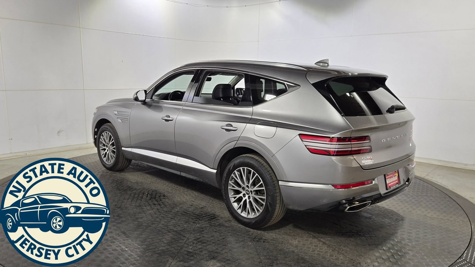 Used 2021 Genesis GV80 2.5T AWD/4WD image 5