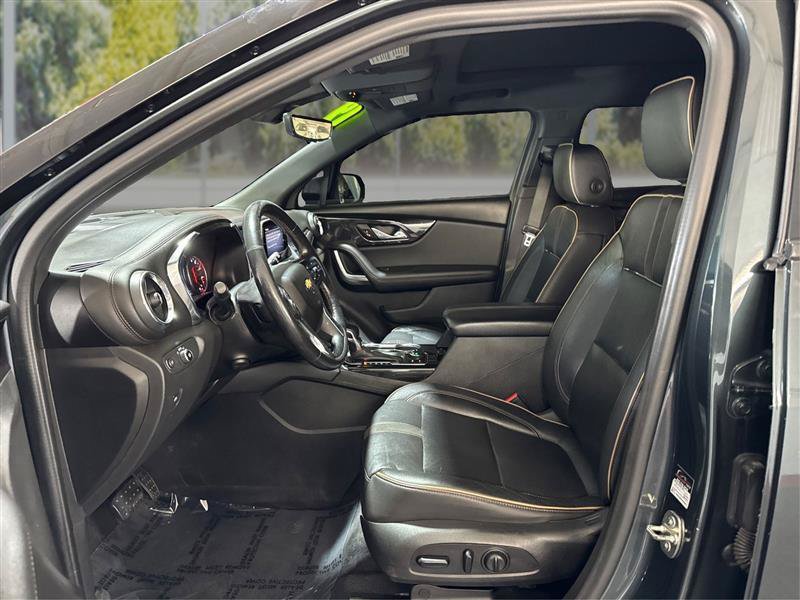 Used 2019 Chevrolet Blazer Premier w/ Sun and Wheels Package AWD/4WD image 9